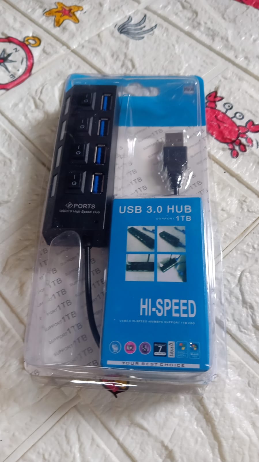 6995 4 Port USB, HUB USB 2.0 HUB Splitter High Speed with On/Off Switch Multi LED Adapter Compatible with Tablet Laptop Computer Notebook 6995 4 Port USB, HUB USB 2.0 HUB Splitter High Speed with On/Off Switch Multi LED Adapter Compatible with Tablet Laptop Computer Notebook